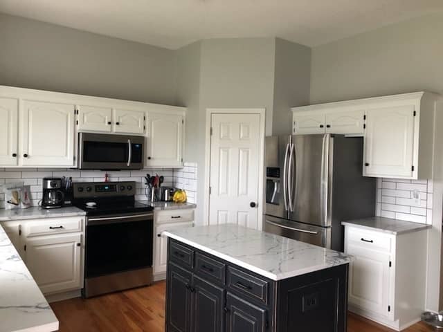 Kitchen Cabinet Refacing in Kansas City & Liberty MO - Decker Service ...